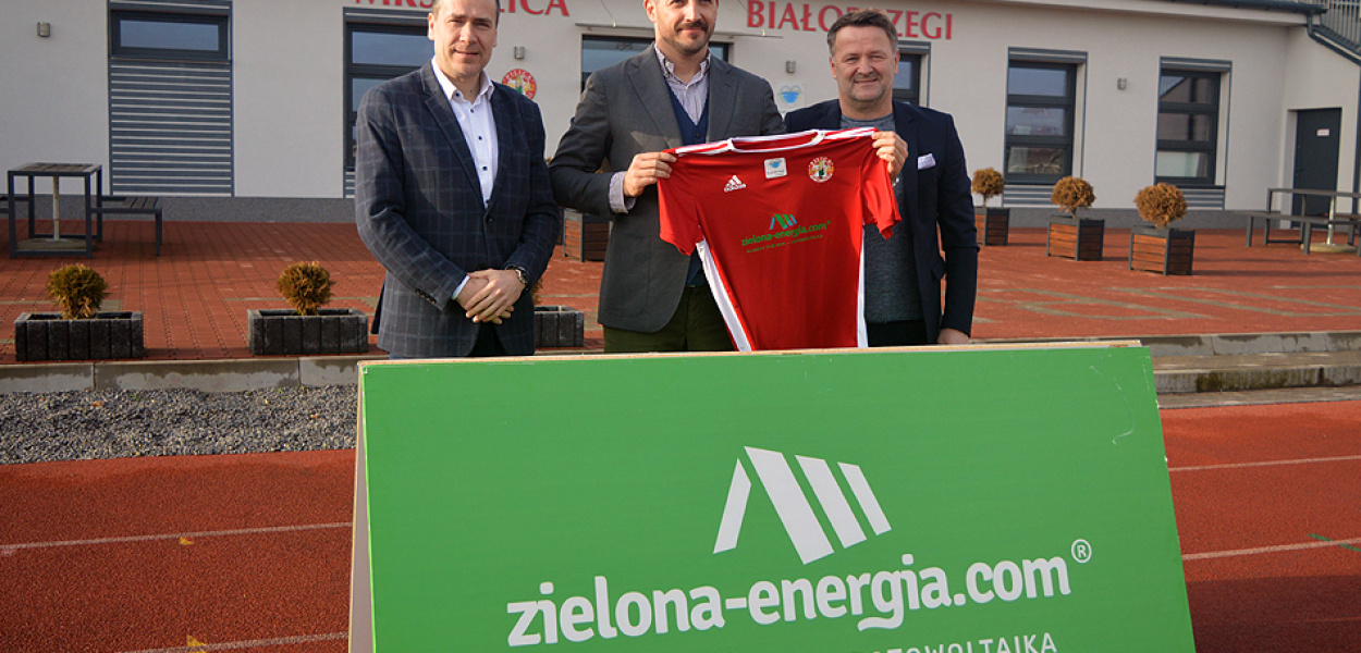Adam Bolek (burmistrz Białobrzegów), ?ukasz Fonfara (prezes zielona-energia.com), Jacek Kacprzak (prezes Pilicy Białobrzegi)