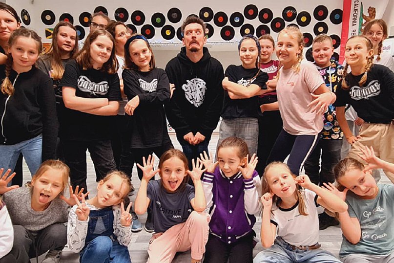 Kosmos - Szkoła Tańca z Pasją