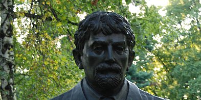 W Stromcu uczczą Generała Ryszarda Kuklińskiego-1282