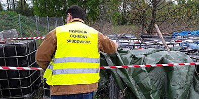 Niebezpieczne odpady w Białobrzegach. Ich utylizacja będzie kosztować 2 mln zł-1223