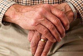 Nowa wsparcie dla seniorów coraz bliżej. Rząd obiecuje bon senioralny-3336