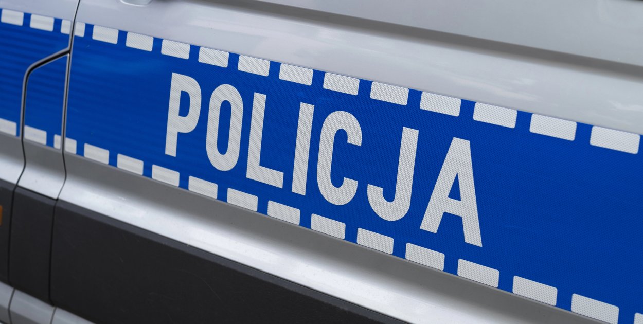 Miał znęcać się nad 70-letnią matką. Uderzył interweniującego policjanta
