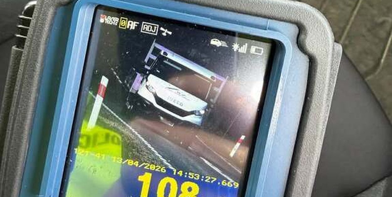 Rażące przekroczenie prędkości w Olszowej. Kierowca stracił prawo jazdy